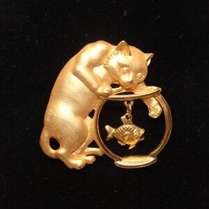 Vintage JJ Jonette Cat Fishing for Gold Fish